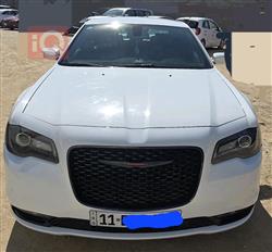 کرایسلەر 300